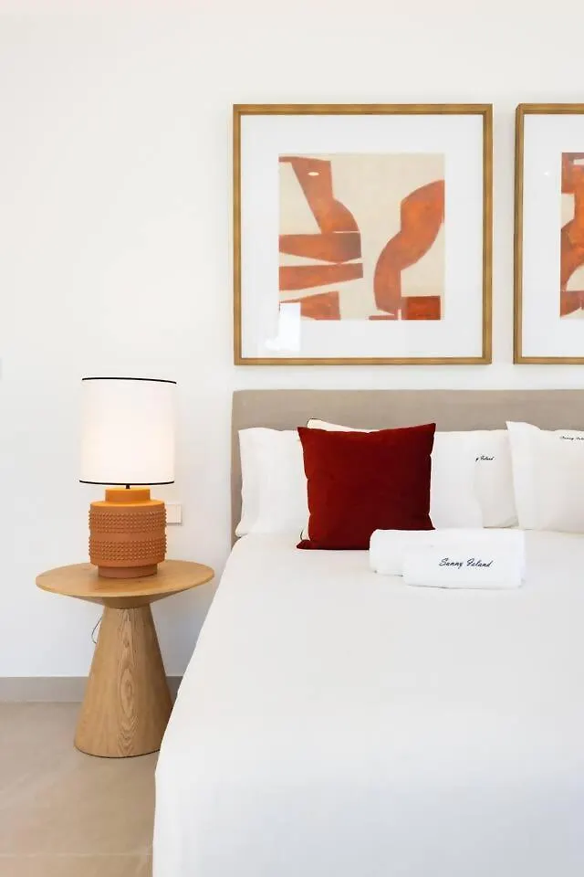 Sunnyland Luxury Villa Santacruz
