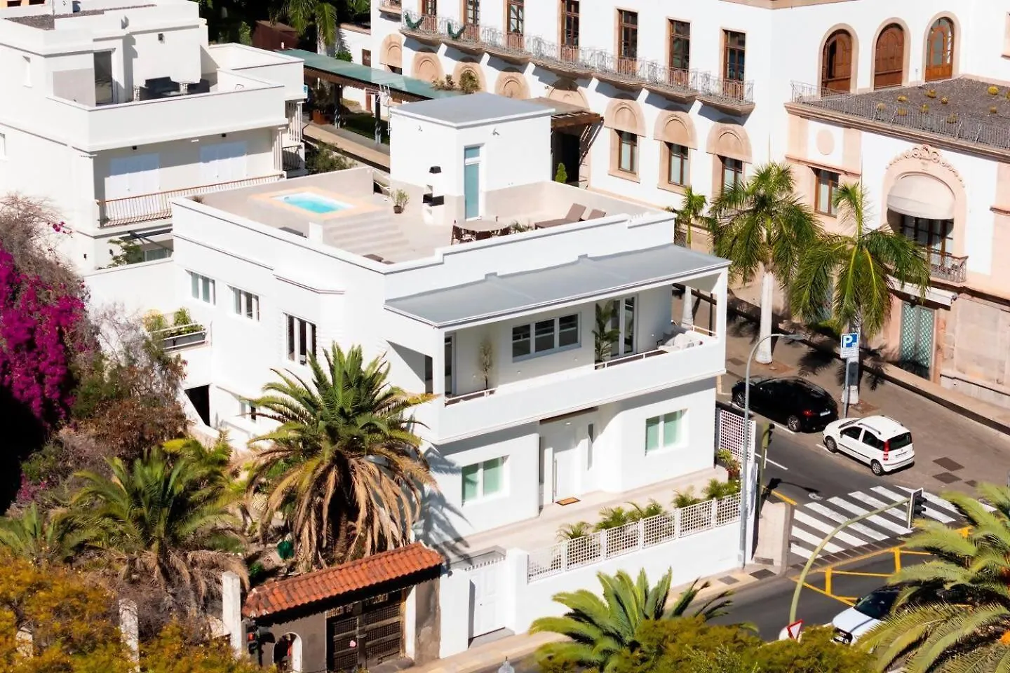 Sunnyland Luxury Villa Santacruz