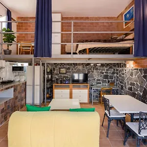  Apartment El Rinconcito: Cozy Space In A Seaside Village